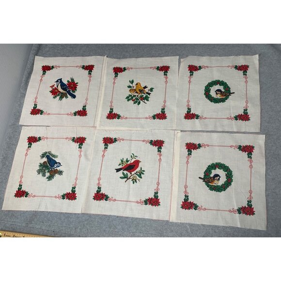 Vintage Cranston Print Works Christmas Bird Quilt Squares Set 7 8.5" Cotton Fabr - Picture 1 of 9
